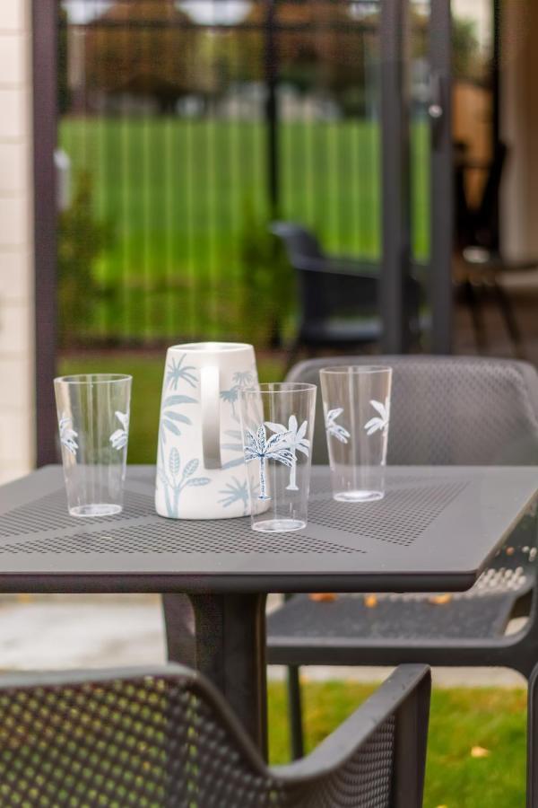 Peaceful Park View Townhouse 2 Bed W/Carpark Apartment Christchurch Ngoại thất bức ảnh