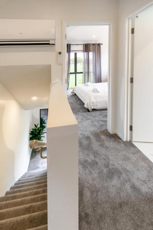 Peaceful Park View Townhouse 2 Bed W/Carpark Apartment Christchurch Ngoại thất bức ảnh